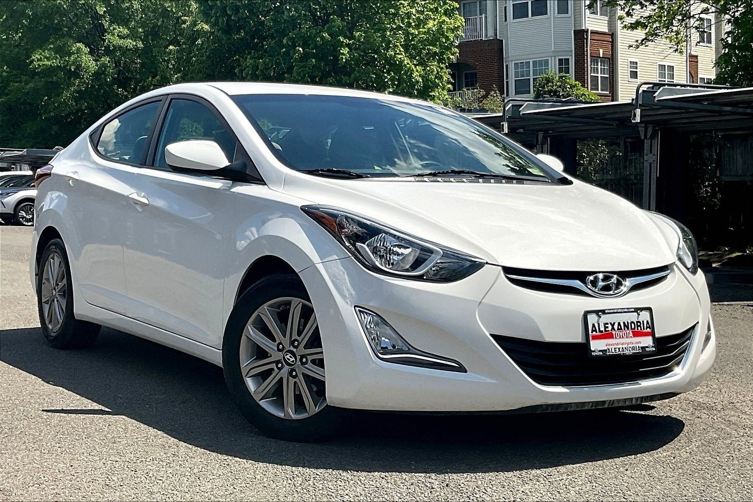 Used 2014 Hyundai Elantra SE with VIN 5NPDH4AE5EH503710 for sale in Waldorf, MD